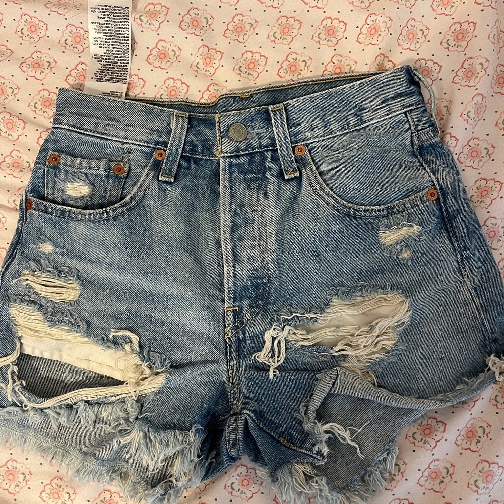 Levi’s 501 shorts